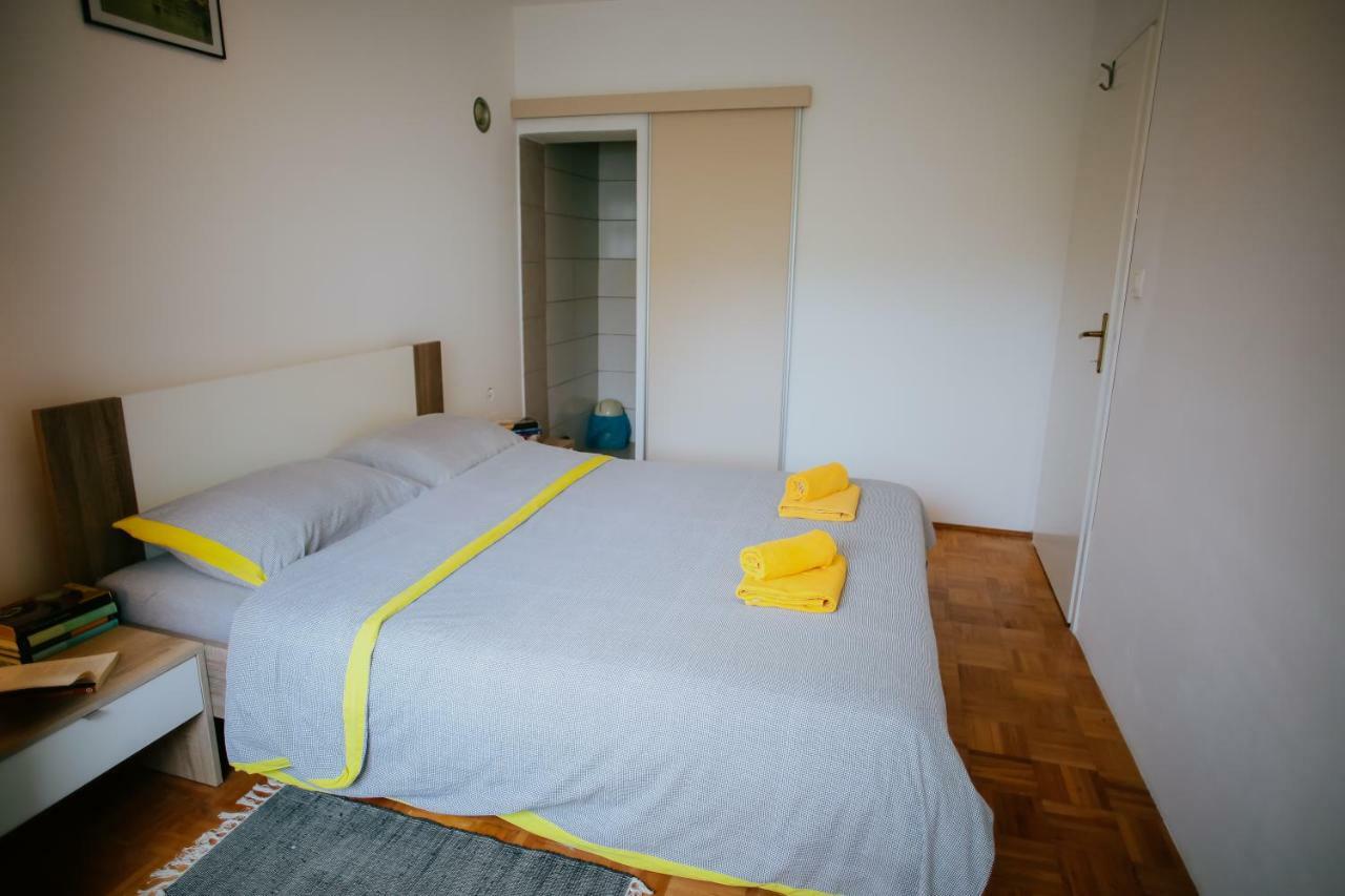 Petros Apartmani วูโควาร์ ภายนอก รูปภาพ